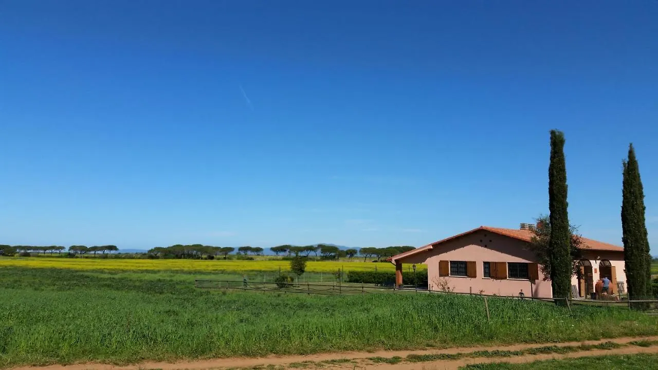 Farm stay Bio Agriturismo Le Giunchiglie Alberese